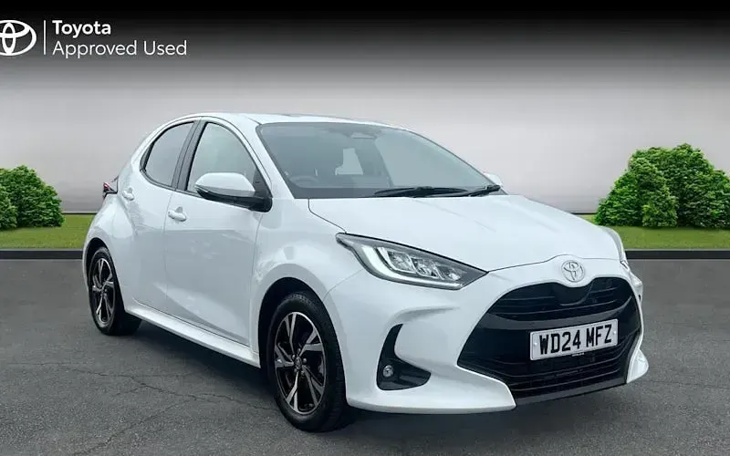 Used Toyota Yaris Design 116 HP (85 kW) 2026 Hatchback