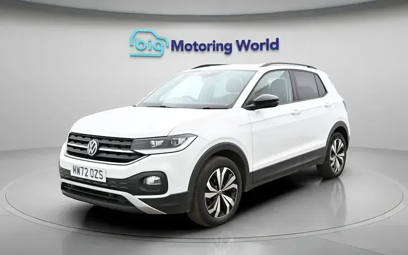 Usado VW T-Cross Black Edition 110 HP (80 kW) 2024 SUV