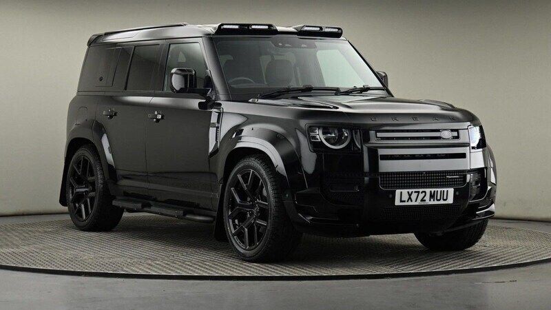 Black Used 2022 Land Rover Defender Dynamic SUV | £72,000 - Image 1/4