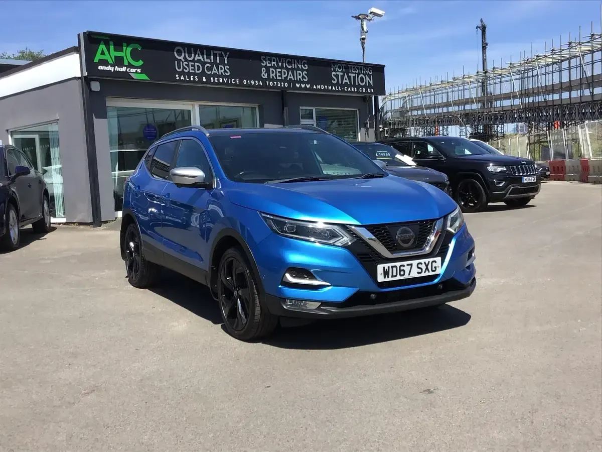 Used Nissan Qashqai Tekna+ 115 HP (84 kW) 2017 Blue SUV
