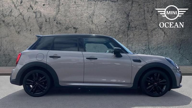 Used Mini Cooper Hatch 134 HP (98 kW) 2022 Grey Hatchback