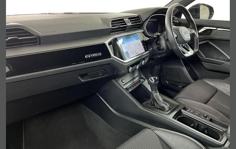 Used Audi Q3 Black Edition 187 HP (137 kW) 2022 Black SUV