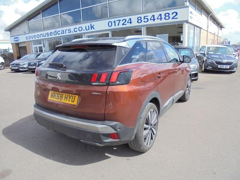 Used Peugeot 3008 Premium 130 HP (95 kW) 2018 Bronze SUV