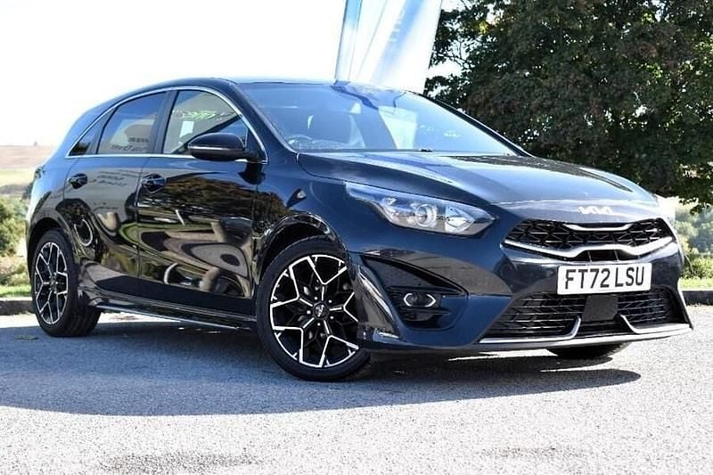 Used 2023 Kia Ceed 2 Hatchback | £16,323 (Fair price) - Image 1/1