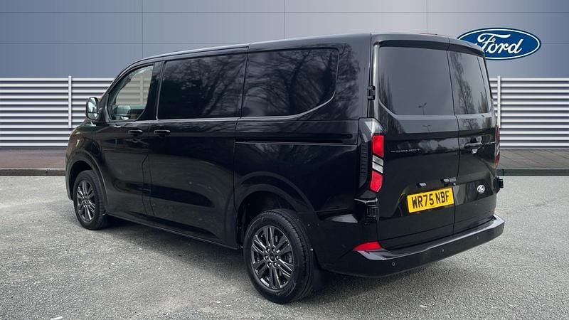 Used Ford Transit Custom Limited 136 HP (100 kW) 2025 Van