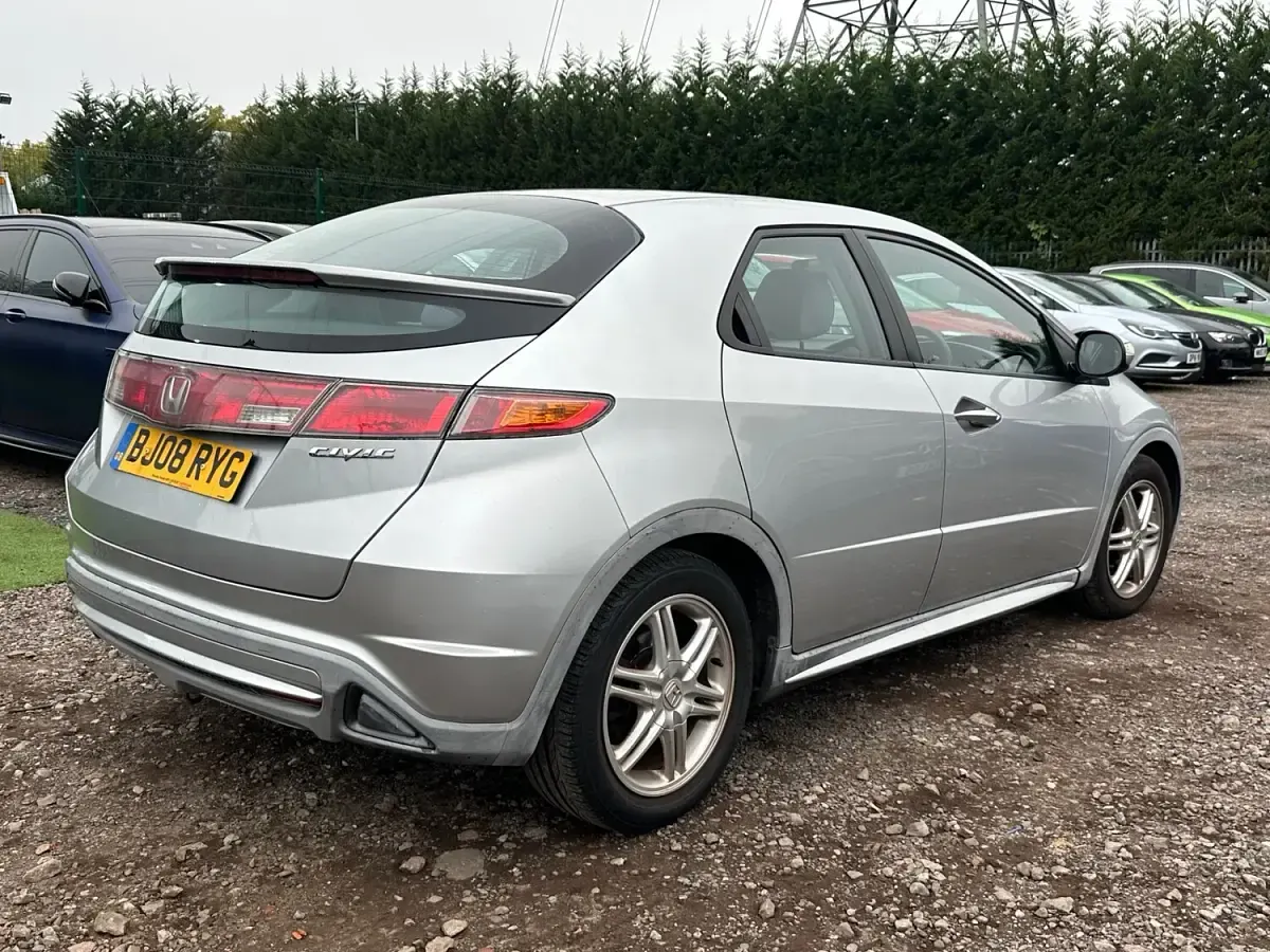 Used Honda Civic SE 2008 Silver Hatchback