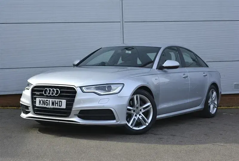Used Audi A6 S-Line 245 HP (180 kW) 2011 Ice silver Sedan