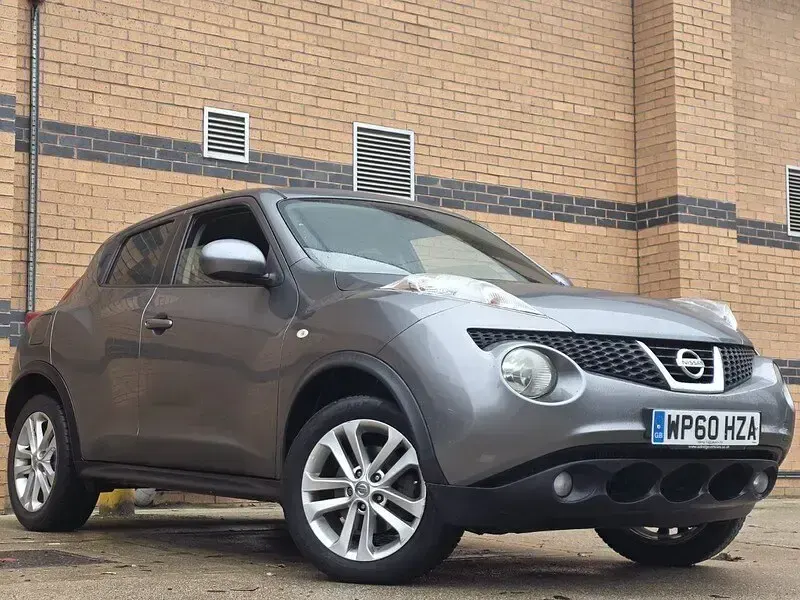 Used Nissan Juke Tekna 2010 Grey SUV