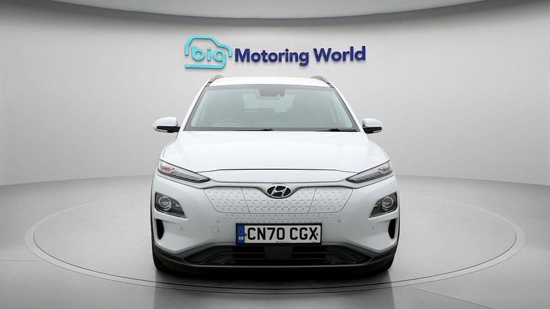 Used Hyundai Kona Premium SE 150 kW (204 HP) 2020 White SUV