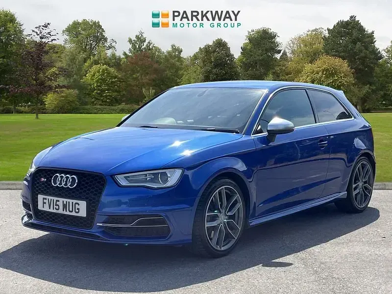 Used Audi S3 Sportback Design 300 HP (220 kW) 2015 Blue Hatchback