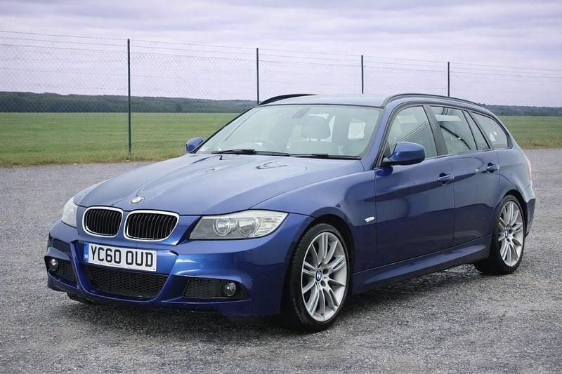 Used BMW 318 M Sport 2011 Blue Estate