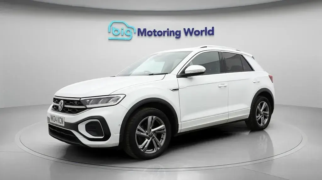 Used VW T-Roc R-line 150 HP (110 kW) 2024 White SUV