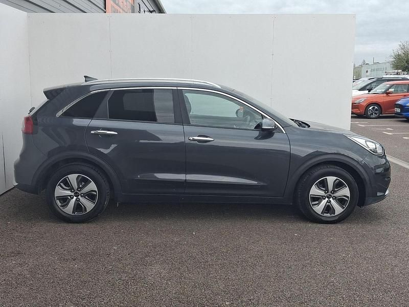 Used Kia Niro 139 HP (102 kW) 2019 Grey SUV