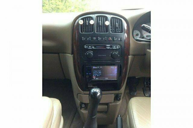 Used Chrysler Voyager 2003 MPV