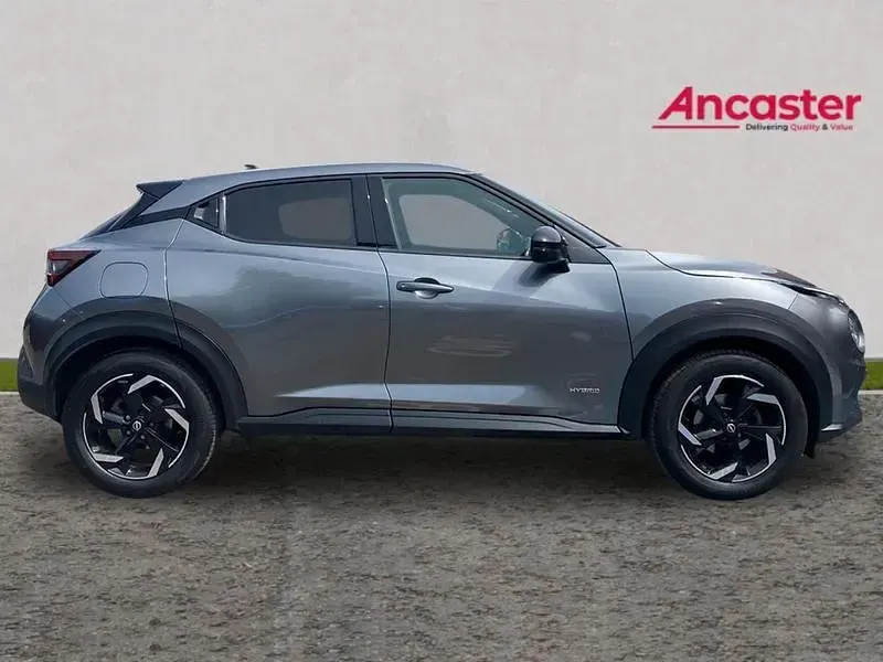 Used Nissan Juke N-Connecta 143 HP (105 kW) 2023 Grey SUV