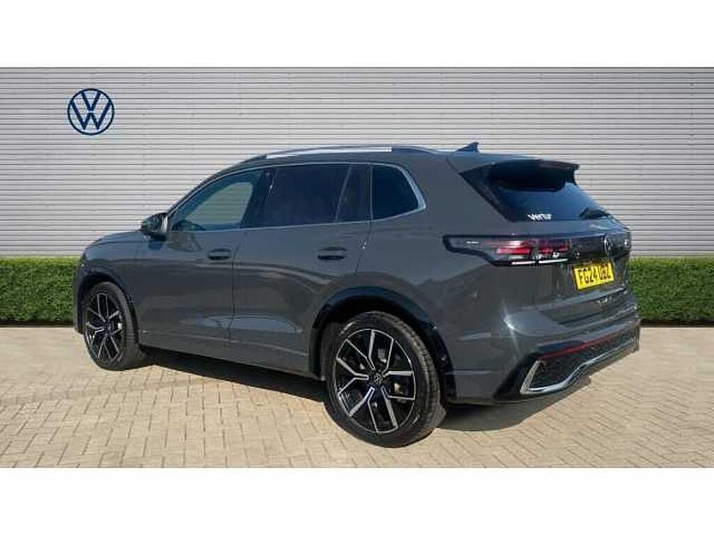Used VW Tiguan R-line 150 HP (110 kW) 2024 SUV