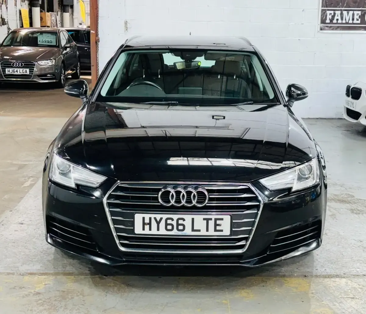 Used Audi A4 147 HP (108 kW) 2016 Black Estate