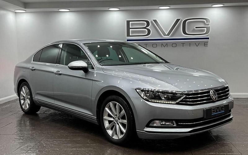 Usado VW Passat Business 120 HP (88 kW) 2018 Sedan