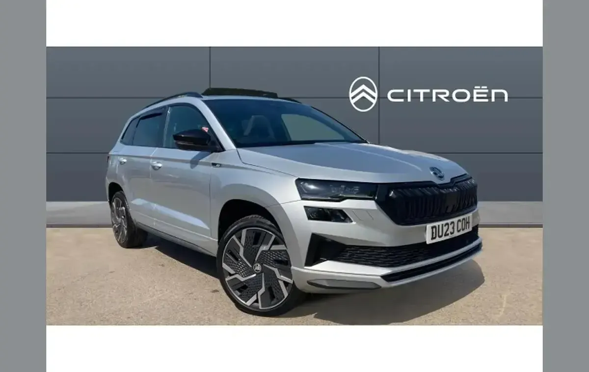 Gebraucht Skoda Karoq SportLine 150 PS (110 kW) 2023 SUV