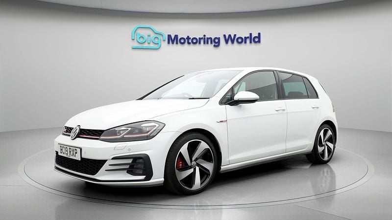 Used VW Golf VII GTI 245 HP (180 kW) 2019 White Hatchback
