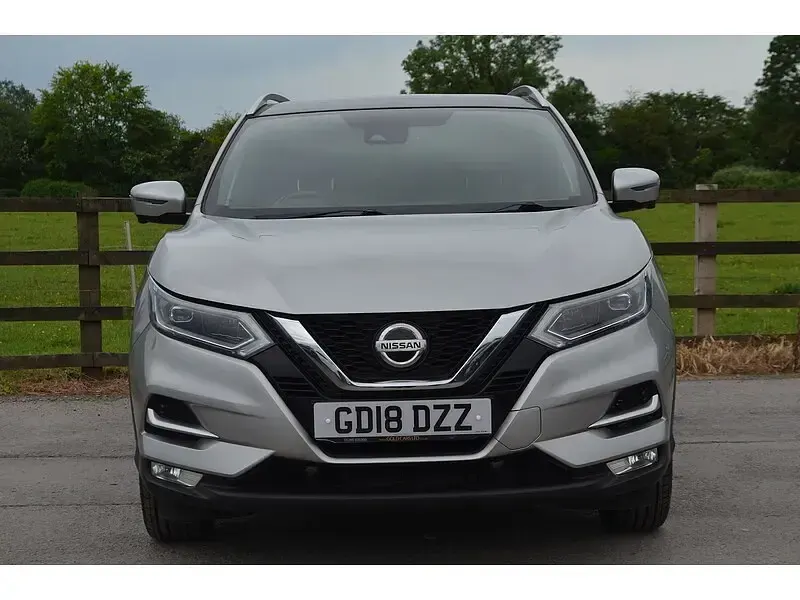 Used Nissan Qashqai Tekna+ 163 HP (119 kW) 2018 Silver SUV