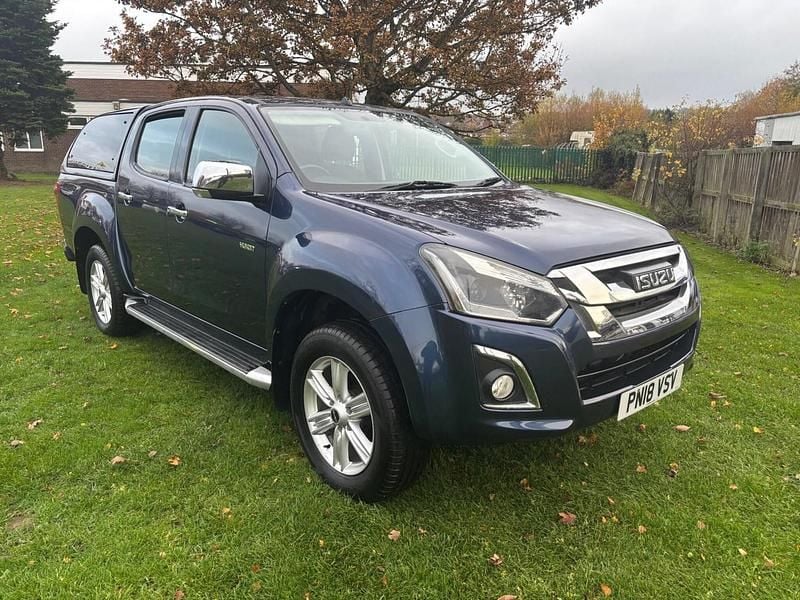 Blue Used 2018 Isuzu D-Max Pickup | £12,995 (Fair price) - Image 1/4