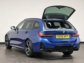 Used BMW 502 M Sport 392 HP (288 kW) 2026 Blue Estate