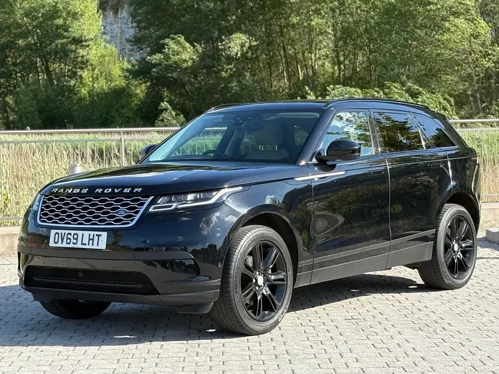 Used Land Rover Range Rover Velar SE 180 HP (132 kW) 2019 Black SUV