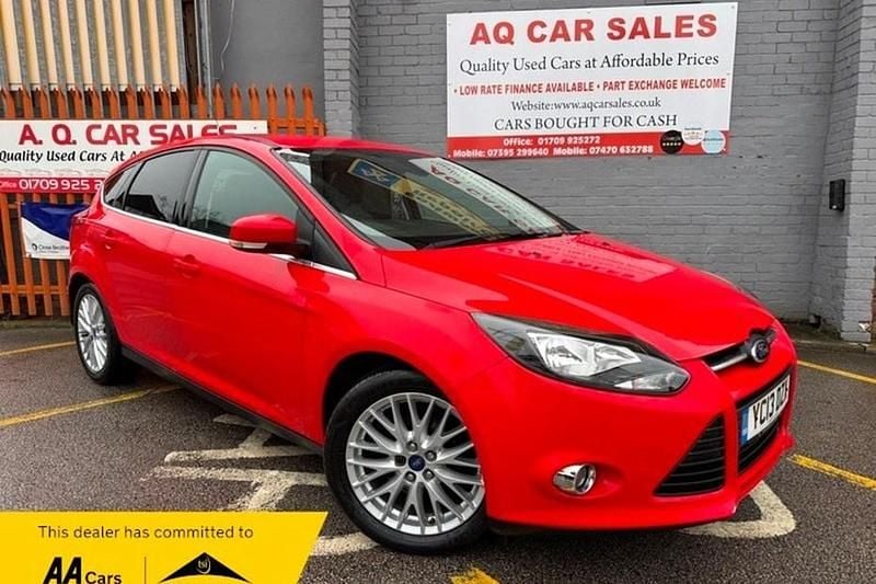 Used Ford Focus Zetec 125 HP (91 kW) 2013 Hatchback