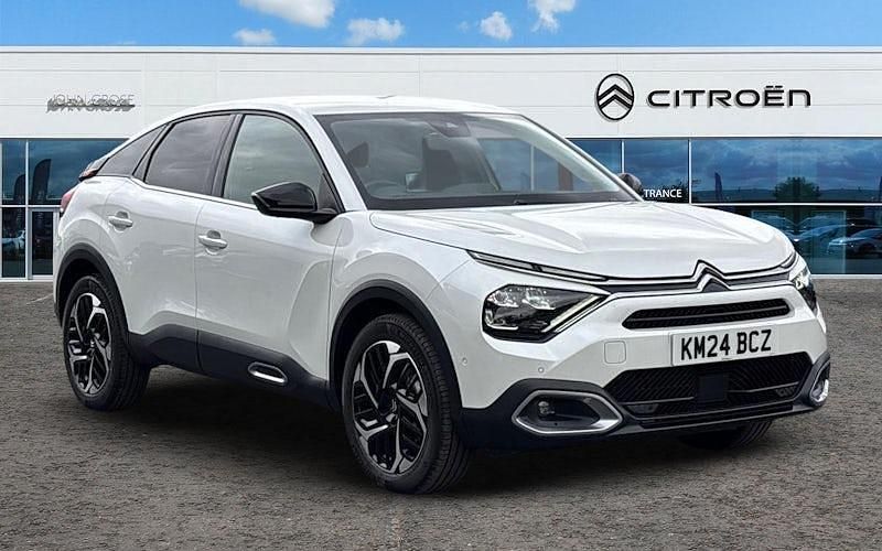 White Used 2024 Citroën C4 PureTech Hatchback | £16,995 (Fair price) - Image 1/3
