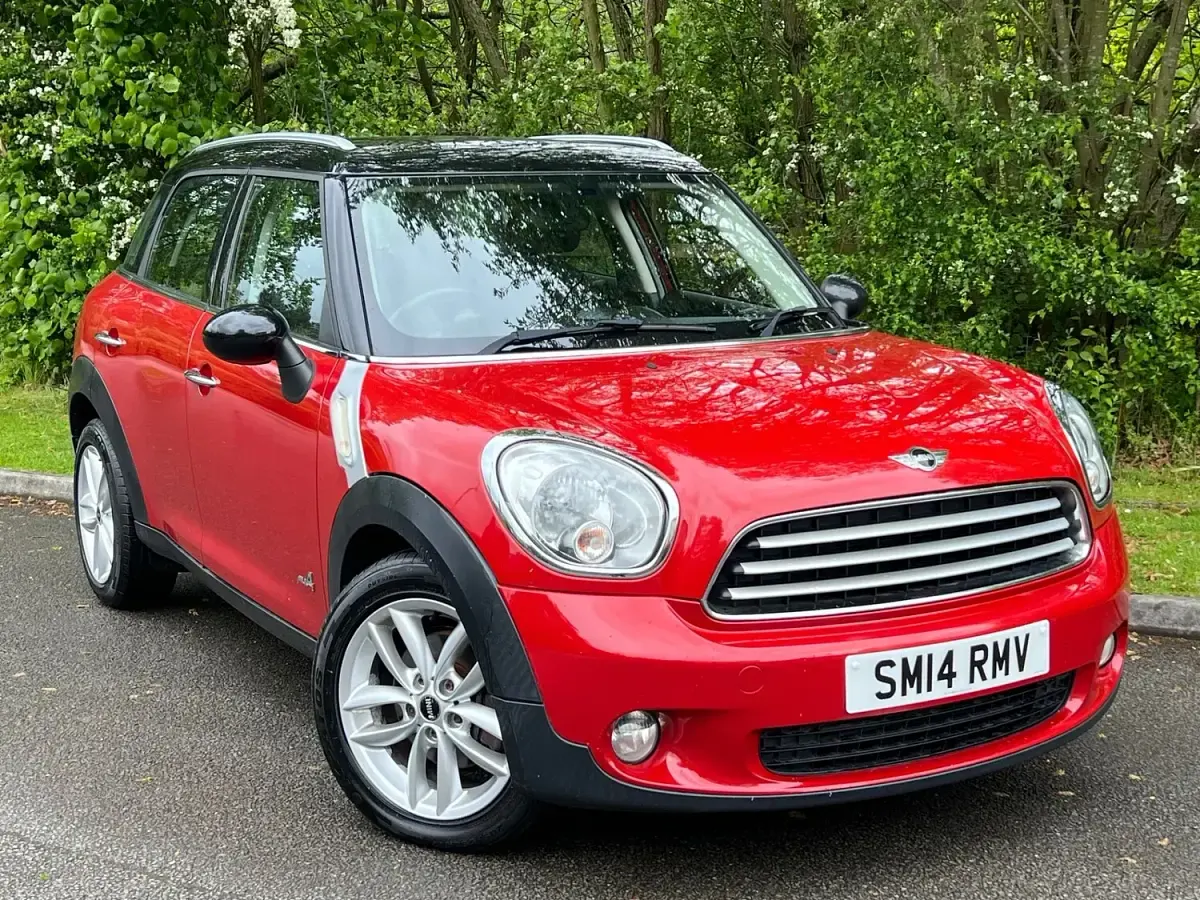 Used Mini Cooper D 110 HP (80 kW) 2014 Red Hatchback