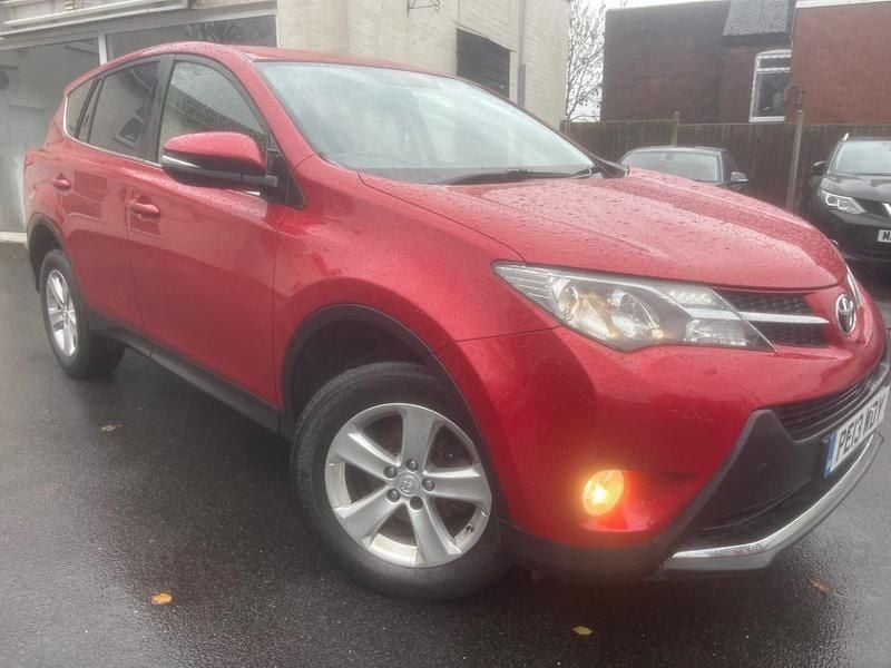 Red Used 2013 Toyota RAV4 Estate | £3,995 (Fair price) - Image 1/4