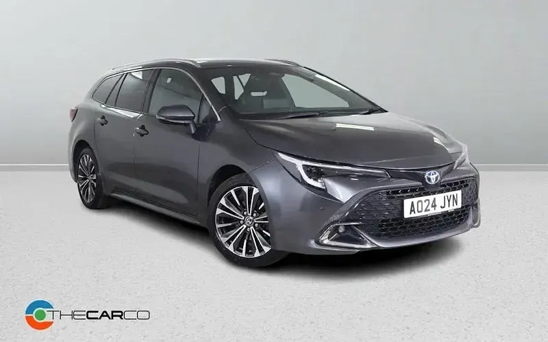 Used Toyota Corolla Design 140 HP (102 kW) 2026 Estate