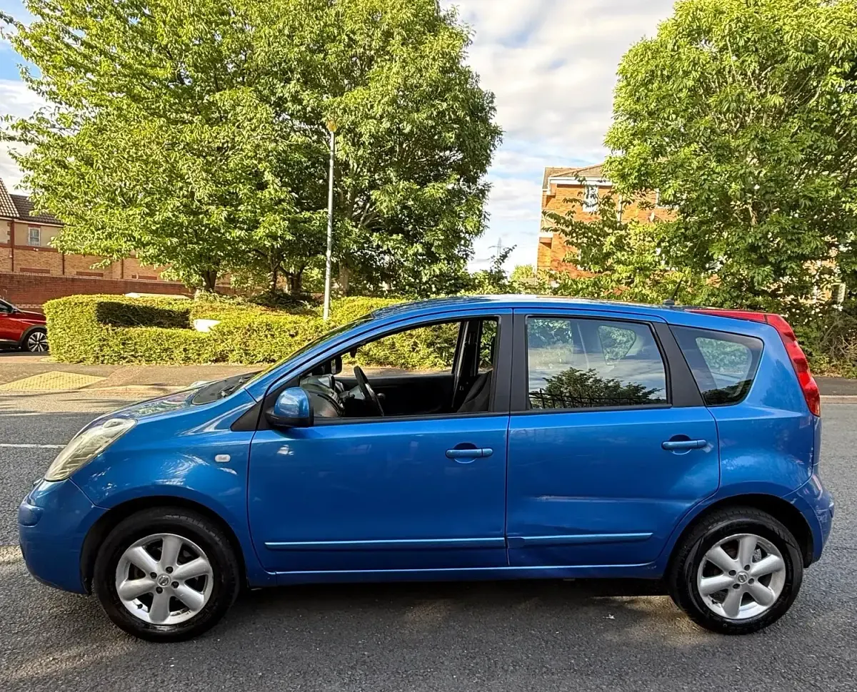 Used Nissan Note Acenta 88 HP (64 kW) 2008 Blue Hatchback