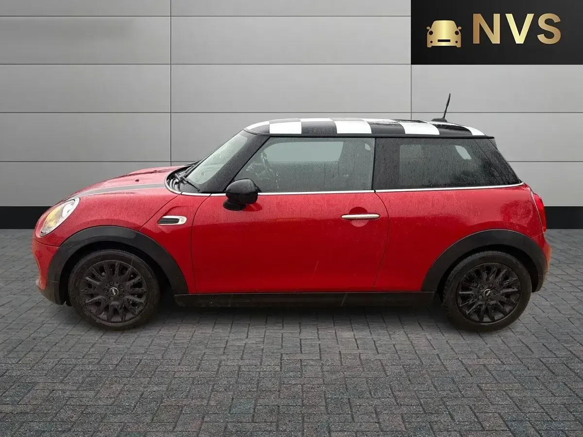Used Mini Cooper Hatch 2015 Red Hatchback