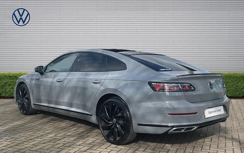 Used VW Arteon R-line 190 HP (139 kW) 2024 Estate