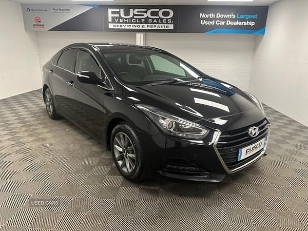 Black Used 2016 Hyundai i40 SE Sedan | £5,750 (Fair price) - Image 1/4