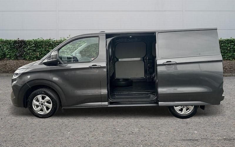 Used Ford Transit Custom Limited 136 HP (100 kW) 2025 Van