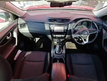 Used Nissan X-Trail N-Connecta 159 HP (116 kW) 2019 Red SUV