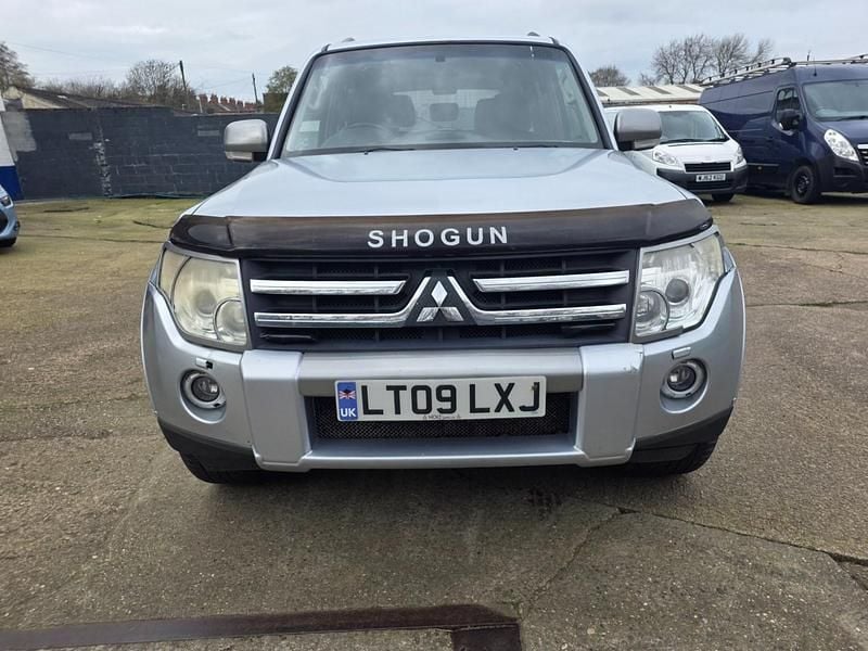 Used Mitsubishi Shogun 2009 Silver SUV