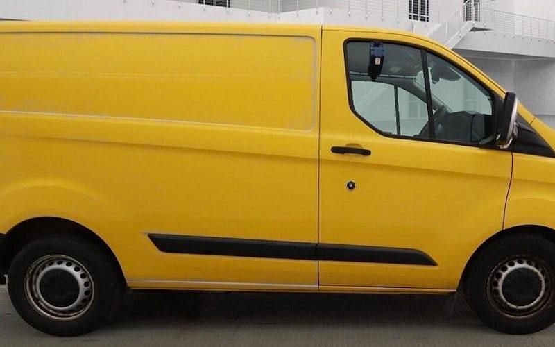 Używany Ford Transit Custom 131 KM (96 kW) 2022 Żółty Van