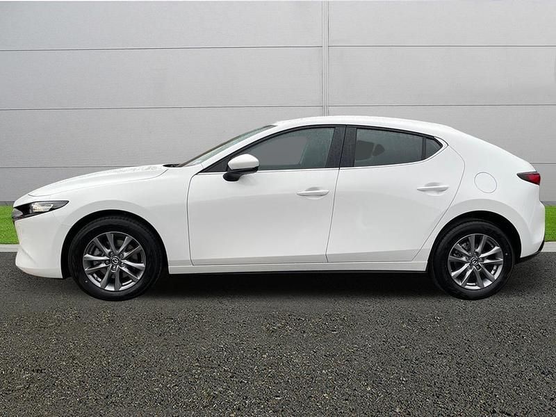 Used Mazda 3 Prime-Line 140 HP (102 kW) 2025 White Hatchback