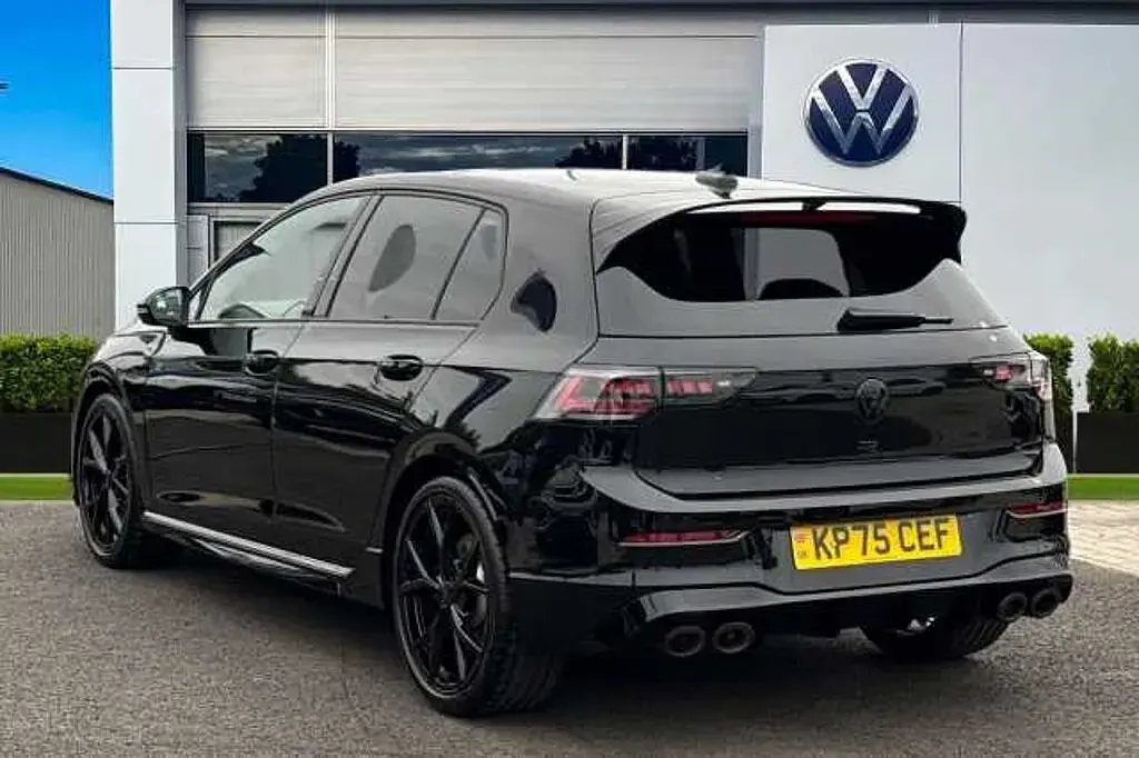 Used VW Golf VIII R 333 HP (244 kW) 2025 Black Hatchback