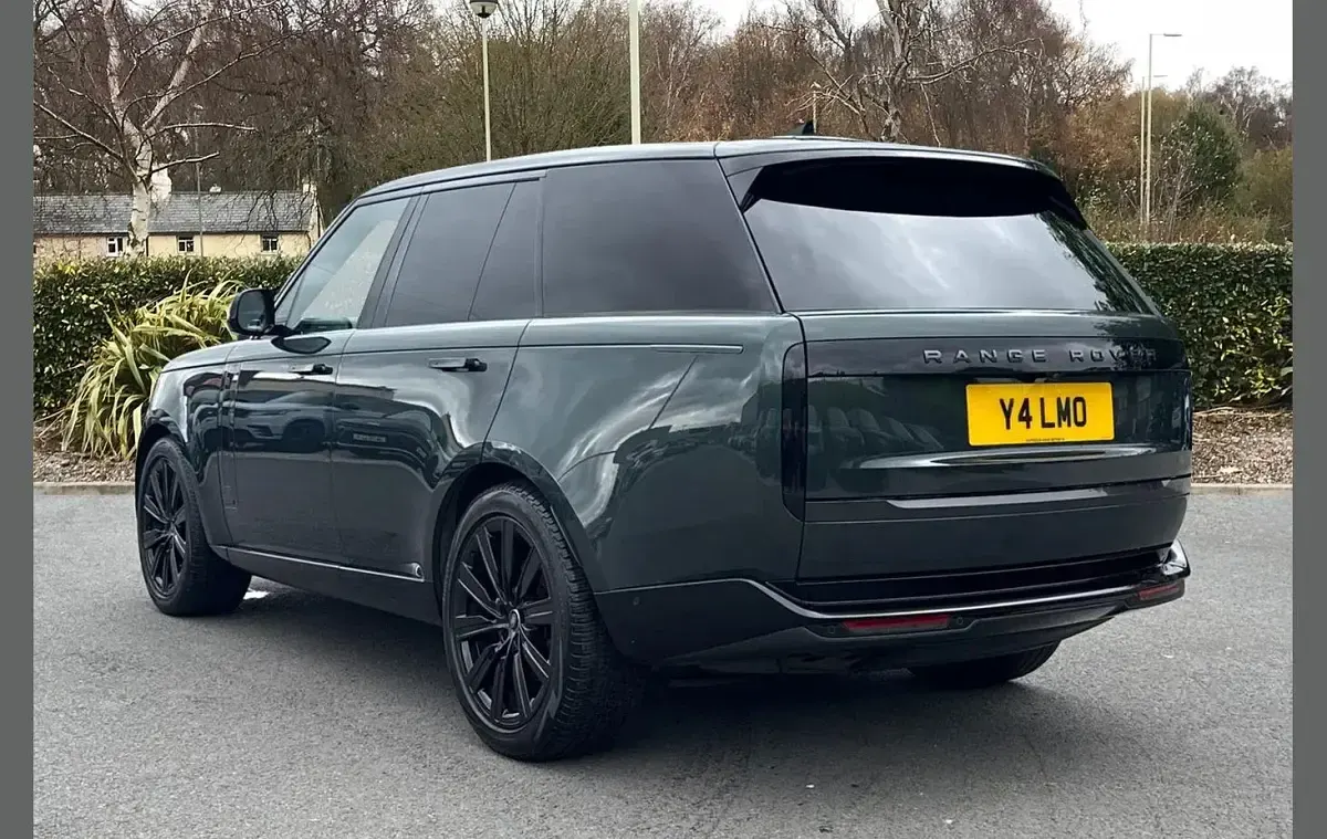 Used Land Rover Range Rover Autobiography 296 HP (217 kW) 2024 Green SUV