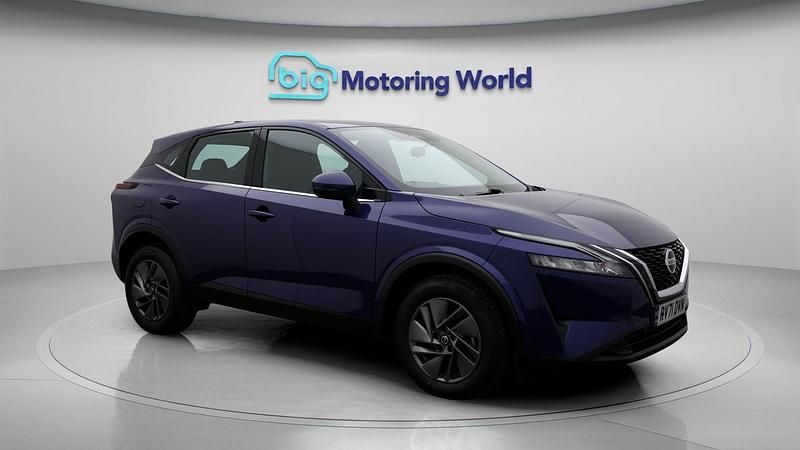 Used 2021 Nissan Qashqai Acenta Premium SUV | £14,800 (Good price) - Image 1/4