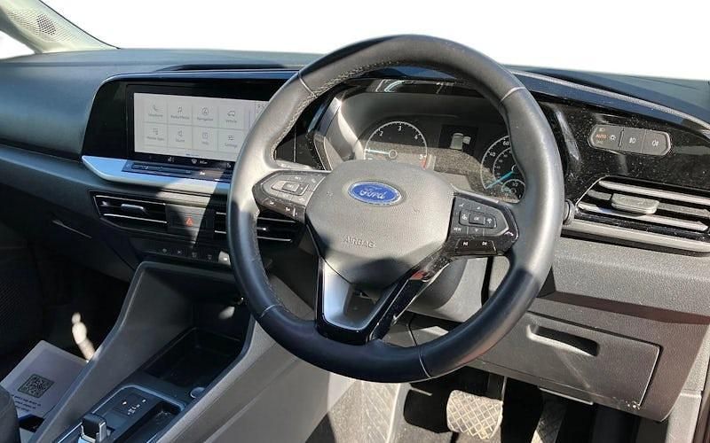 Used Ford Tourneo Titanium 122 HP (89 kW) 2026 Estate