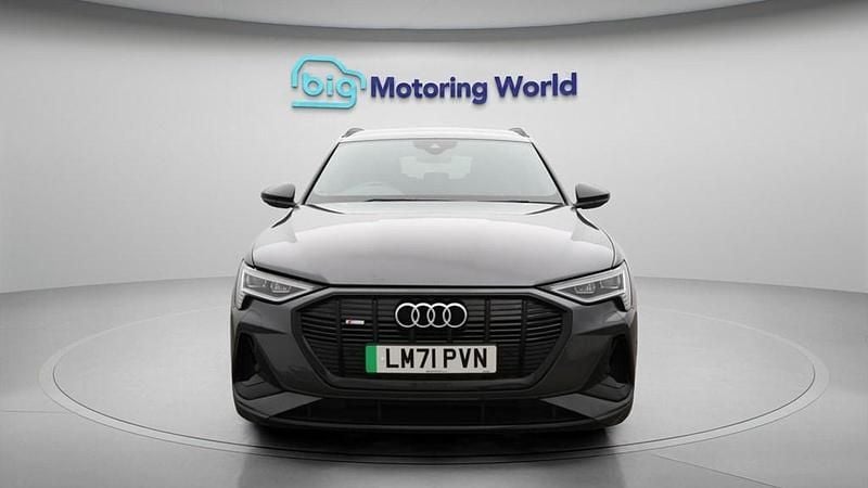 Used Audi e-tron Black Edition 11 kW (15 HP) 2022 SUV
