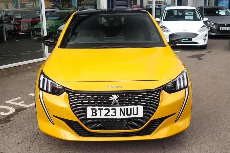 Usado Peugeot 208 GTi 129 HP (94 kW) 2023 Amarelo Citadino
