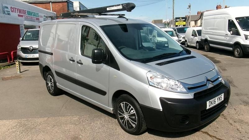 Used Citroën Dispatch 90 HP (66 kW) 2016 Silver MPV