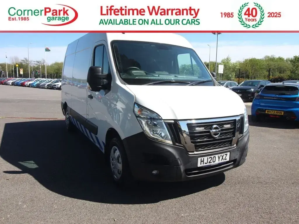 Used Nissan NV400 Tekna 135 HP (99 kW) 2020 Van